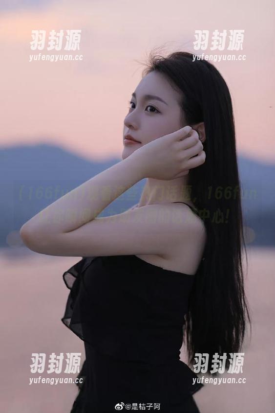 观看这些热门话题，166fun让你瞬间成为朋友圈的话题中心！