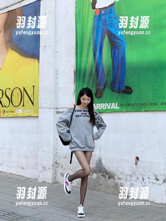 回过神来，发现自己在疯狂观看www.51.com，这简直是“人才发掘”现场啊。