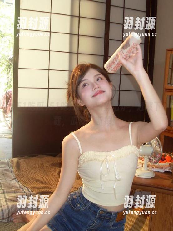 51吃瓜app新鲜出炉，赶紧下载，瓜皮不断掉！