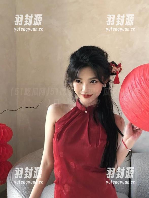 51吃瓜网官网：瓜王的秘密入口，你敢进吗？