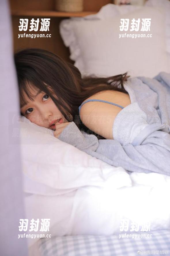 我跟朋友在51在线吃瓜苹果版，一边吃瓜一边心甘情愿不务正业！