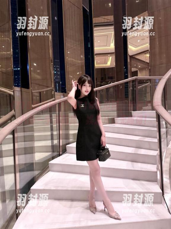 下载718吃瓜网，轻松拥有八卦一手资料库，娱乐从此无障碍！