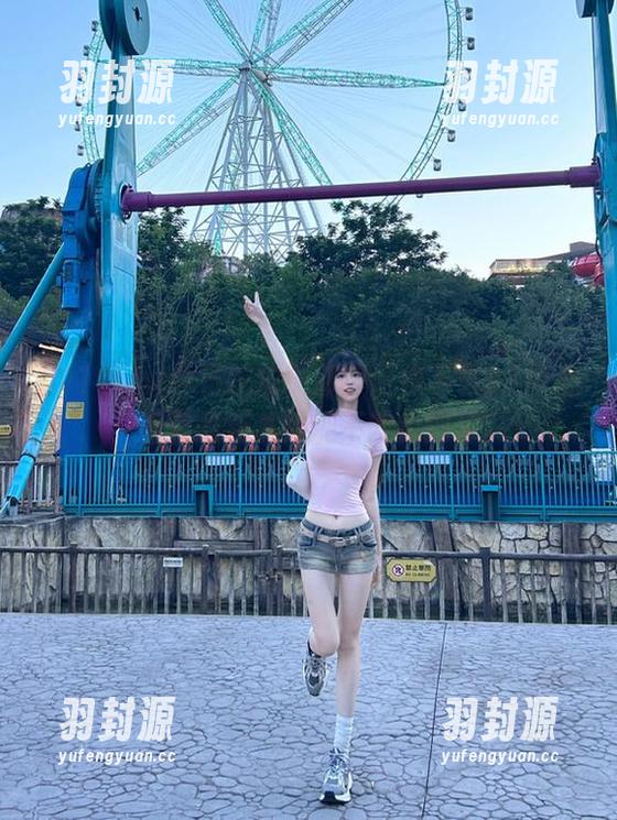 今日吃瓜更新！赶快下载91中心，看看最新八卦能不能惊到你！