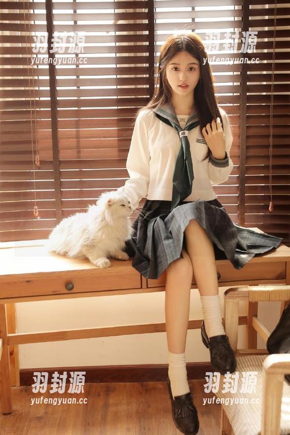 “91吃瓜群众”网站，咦！他们又跟谁恋爱了？围观表演的时候到了！