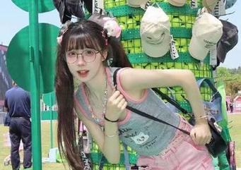 五一吃瓜藏污纳垢？快来精准收藏最劲爆的黑料清单！