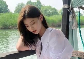 来呀来呀，吃瓜网今日视频大放送，大瓜转起来