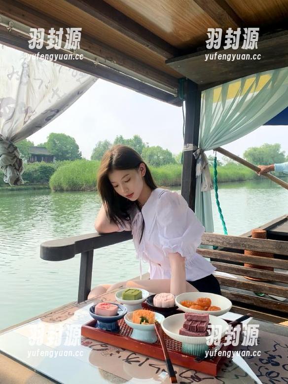 来呀来呀，吃瓜网今日视频大放送，大瓜转起来