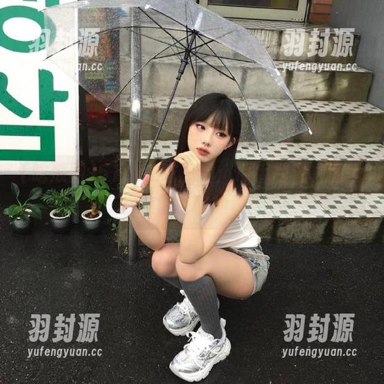 51cg2吃瓜网：瓜香四溢，围观的速度比吃的快！