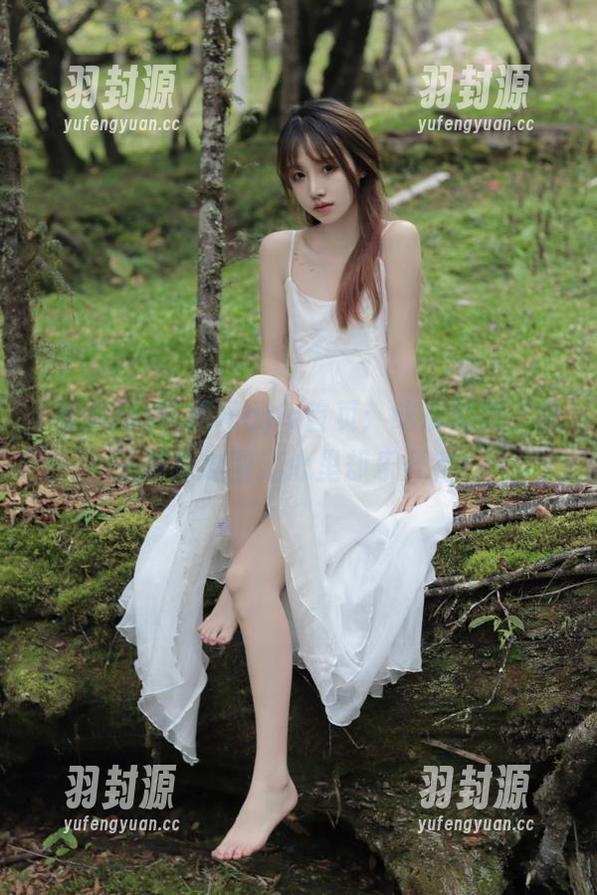 吃瓜网app首页：吃瓜的我，肚子越来越圆，心里却乐开花！