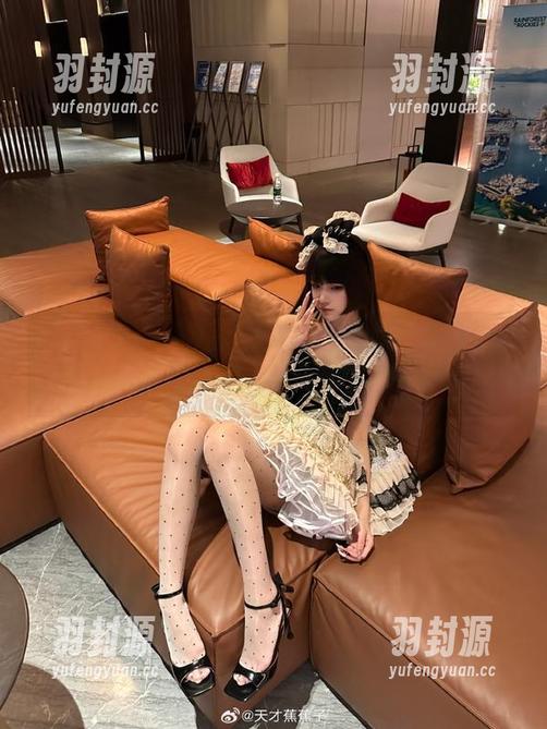 最新吃瓜网站，下载它，让你快人一步围观热辣事件！