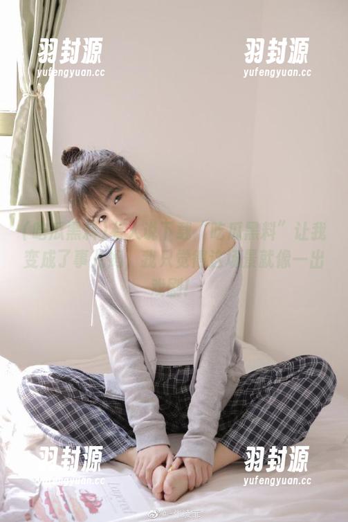 有人说下载“吃瓜黑料”让我变成了事儿妈，我只觉得这场景就像一出戏剧！