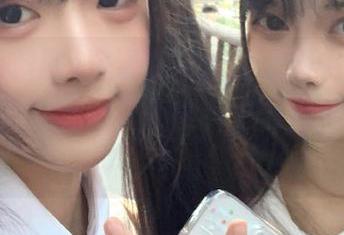 沉浸在资源的演义中，51每日黑料网让你欲罢不能，八卦就像老电影！