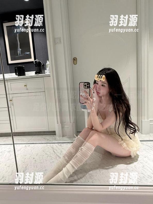 “网曝吃瓜”入口：一站式满足你八卦需求的神奇之地！