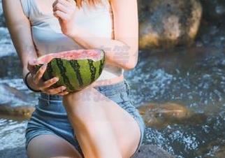 你还在等什么？快下载“51黑料不打烊”，跟我一起探寻奇闻异事！