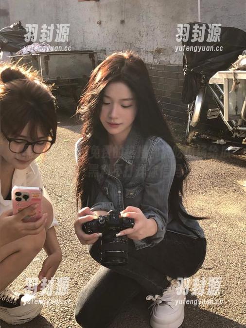 免费的热搜都被吃瓜场给瓜分了，黑料不打烊你信吗？
