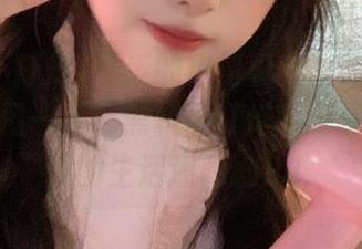 最近的热门事件堪比偶像剧，传送门一开，黑料不打烊的剧情发展比我的生活还戏剧化！