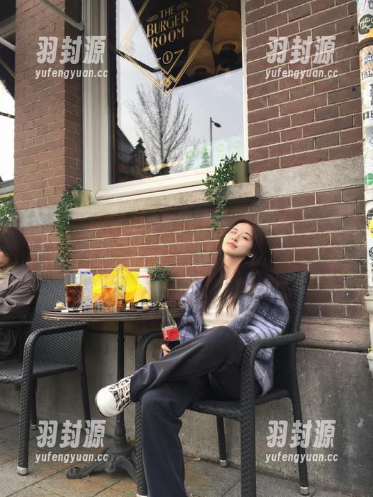 新名字的“黑料不打烊”，下载之后需要心理准备吗？