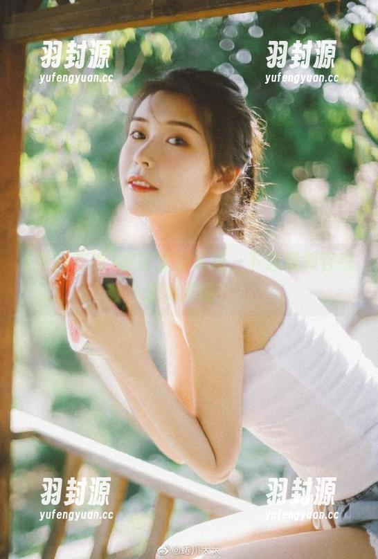 被窝里的真相，下载黑料在线清爽解锁！