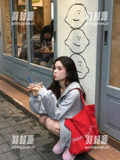 黑料社网址：潜水还是放飞自我？反正我是带着好奇心来的！