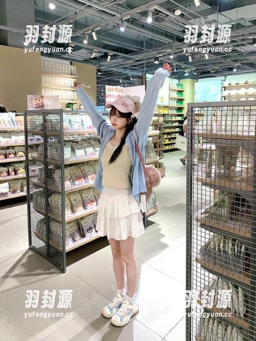 来黑料社官网找资源，顺便顺路解锁不一样的瓜！