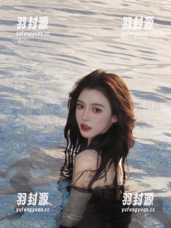 当我打开黑料网传送门，真相和谣言都在那一瞬间交错！