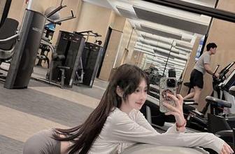 永久追踪黑料网app，瓜田里总有不一样的惊喜。