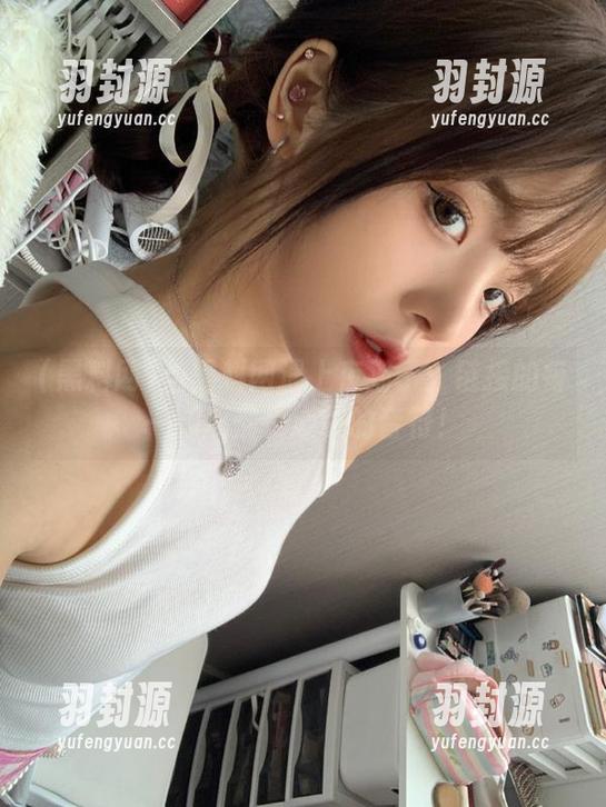 当黑料网遇上夜猫子：链接的每一颗瓜都是心跳的音符！