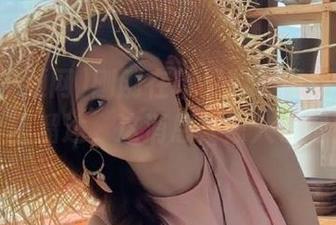 刚刚在苹果版‘黑料视频网’上溜达，这消息太惊人了吧！